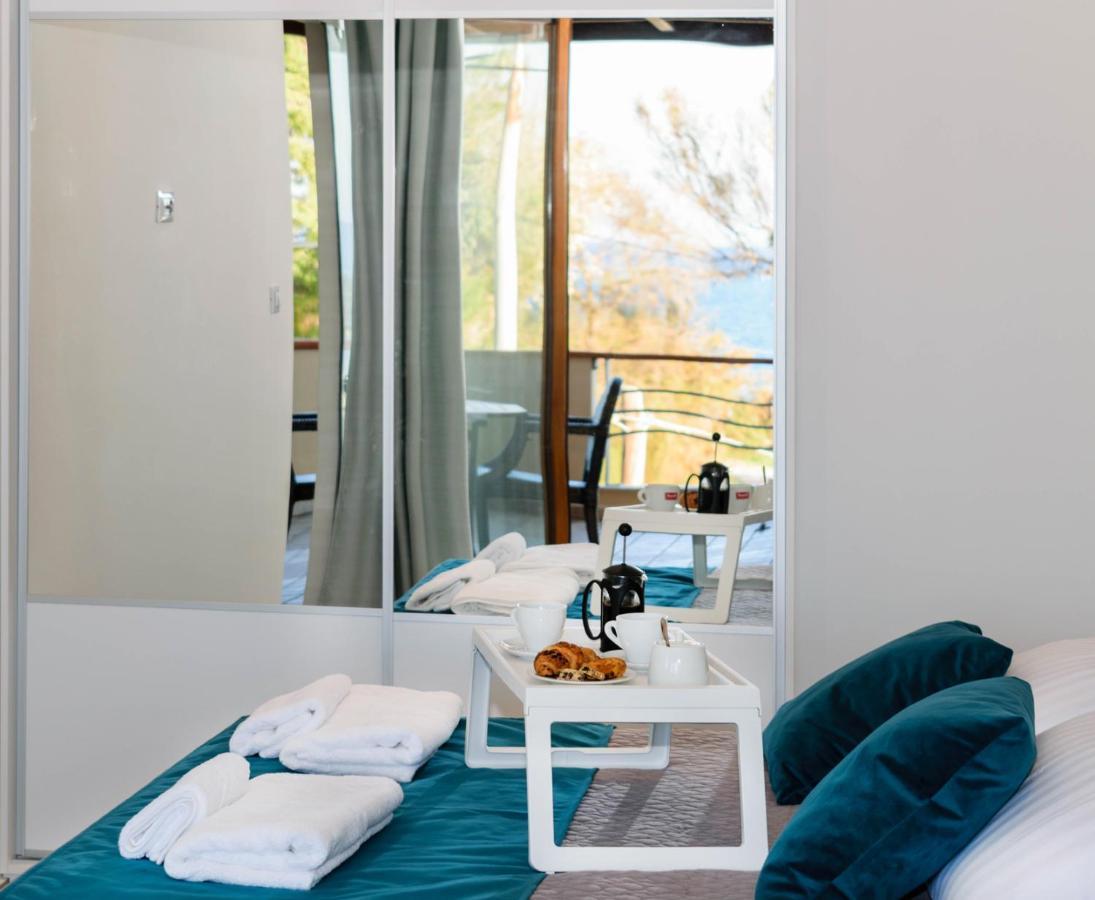 Xenios Dias Luxury Apartments With Sea View Като Дарацо Екстериор снимка