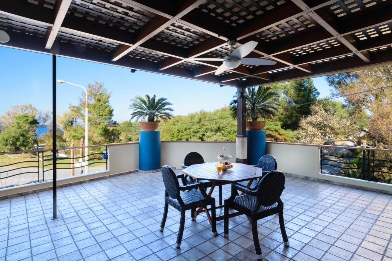Xenios Dias Luxury Apartments With Sea View Като Дарацо Екстериор снимка
