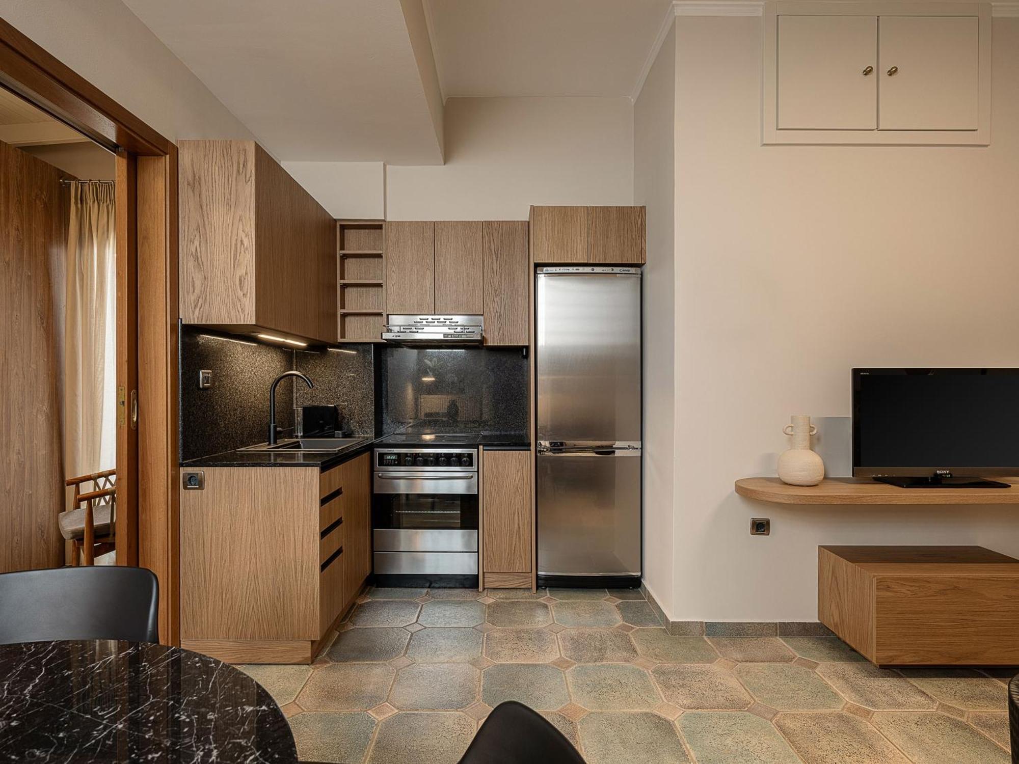 Xenios Dias Luxury Apartments With Sea View Като Дарацо Екстериор снимка
