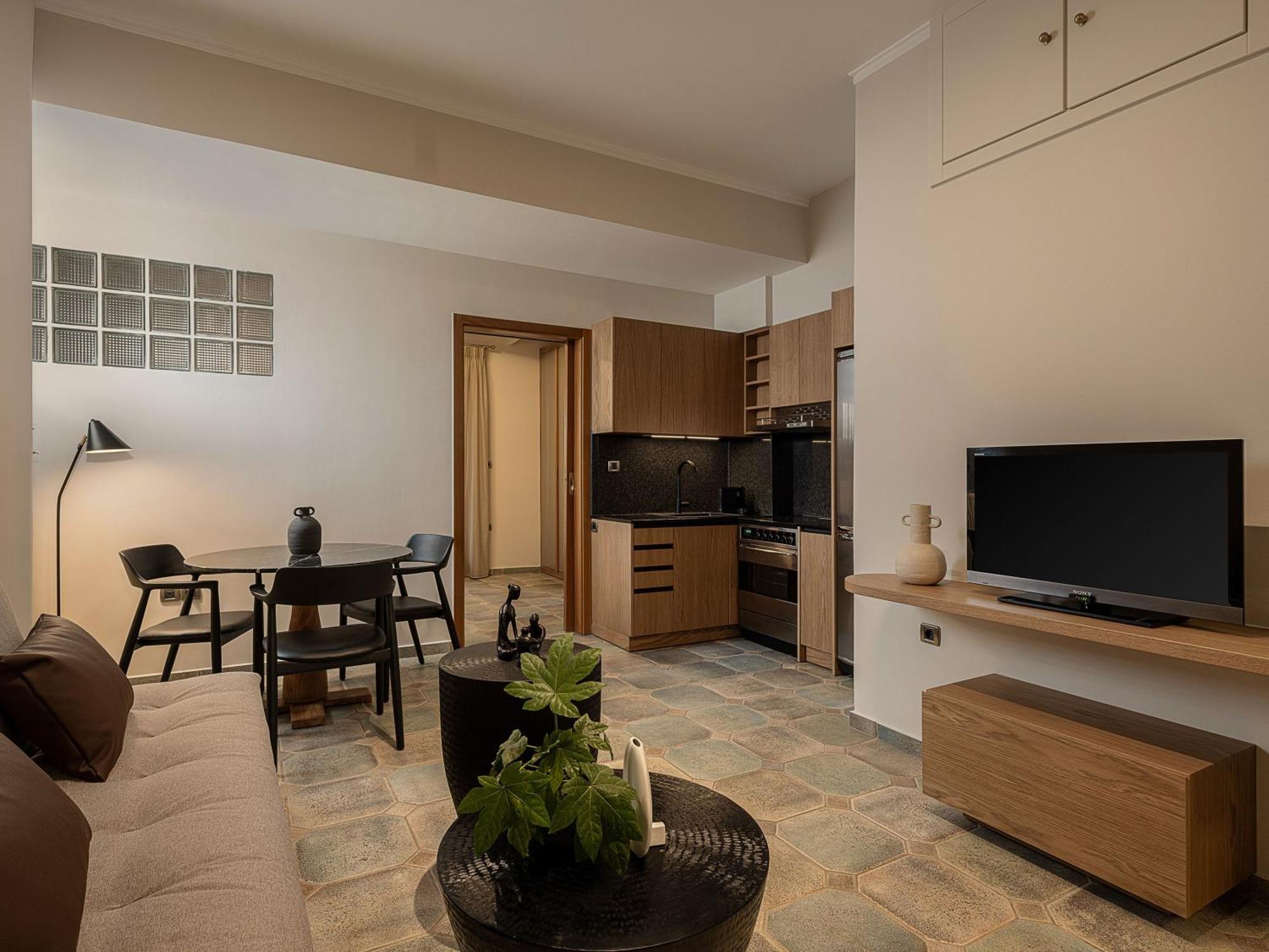 Xenios Dias Luxury Apartments With Sea View Като Дарацо Екстериор снимка